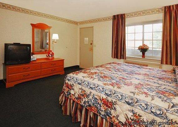 Hotel Clarion Pointe Downtown à Syracuse Chambre photo